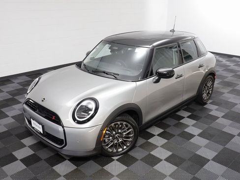 Certified 2025 MINI Cooper S image 2