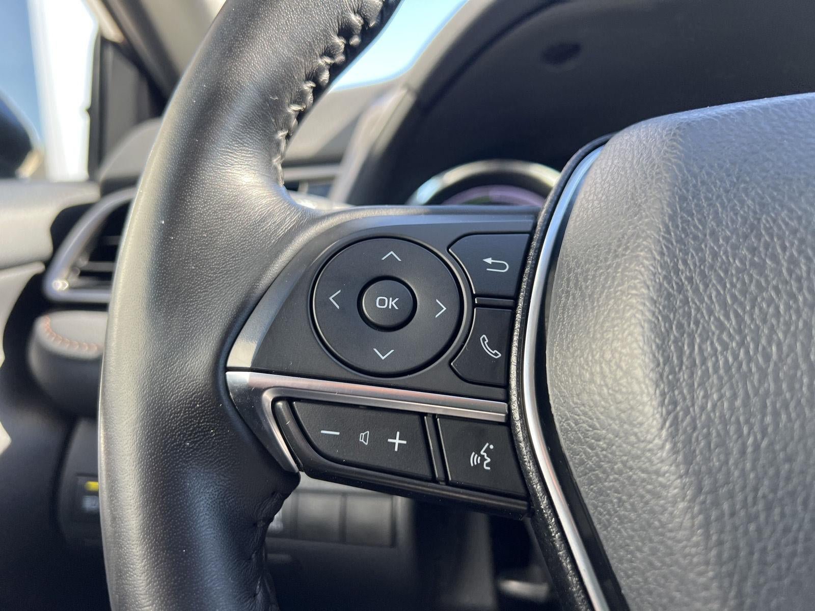Used 2019 Toyota Camry XLE FWD image 14
