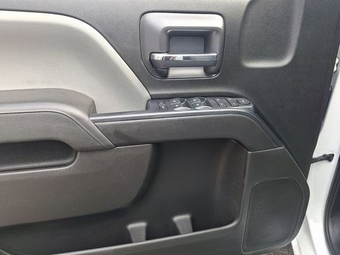 Used 2019 Chevrolet Silverado 1500 Custom w/ Custom Convenience Package image 14