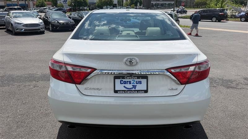 Used 2015 Toyota Camry XLE FWD image 5