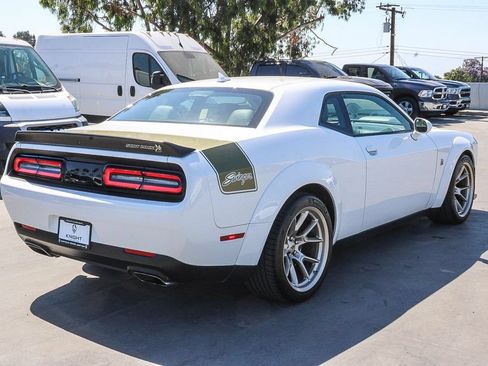 Used 2023 Dodge Challenger R/T Scat Pack RWD image 9