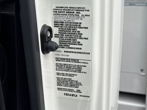 New 2024 Chevrolet Low Cab Forward image 24