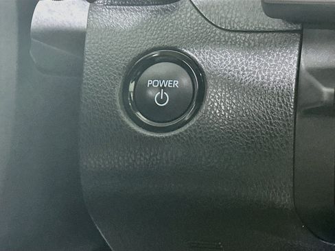 Used 2025 Toyota Camry LE FWD image 20