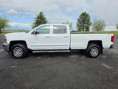 Used 2016 Chevrolet Silverado 3500 LTZ w/ Duramax Plus Package AWD/4WD image 13