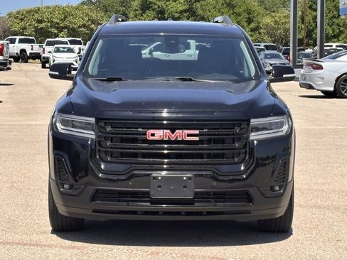 Used 2023 GMC Acadia SLT w/ Elevation Edition FWD image 3