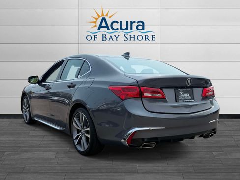 Used 2020 Acura TLX w/ Technology Package FWD image 4