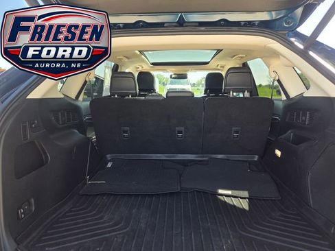 Used 2020 Ford Edge Titanium w/ Equipment Group 301A AWD/4WD image 26