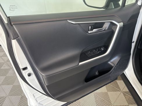 Used 2023 Toyota RAV4 Adventure image 7