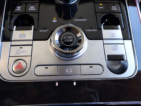 New 2026 Bentley Flying Spur Plug-In Hybrid AWD/4WD image 29