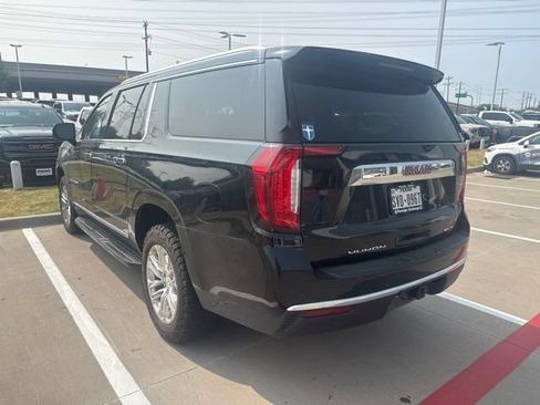 Used 2021 GMC Yukon XL SLT w/ SLT Luxury Package AWD/4WD image 4