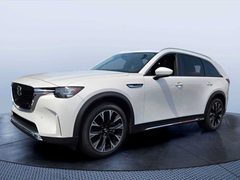 Certified 2024 MAZDA CX-90 Plug-In Hybrid w/ Premium Pkg AWD/4WD image 2