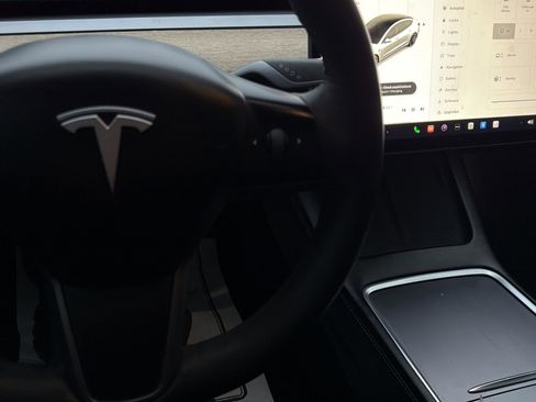 Used 2022 Tesla Model 3 Long Range image 24