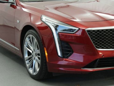 Used 2019 Cadillac CT6 Platinum AWD/4WD image 2