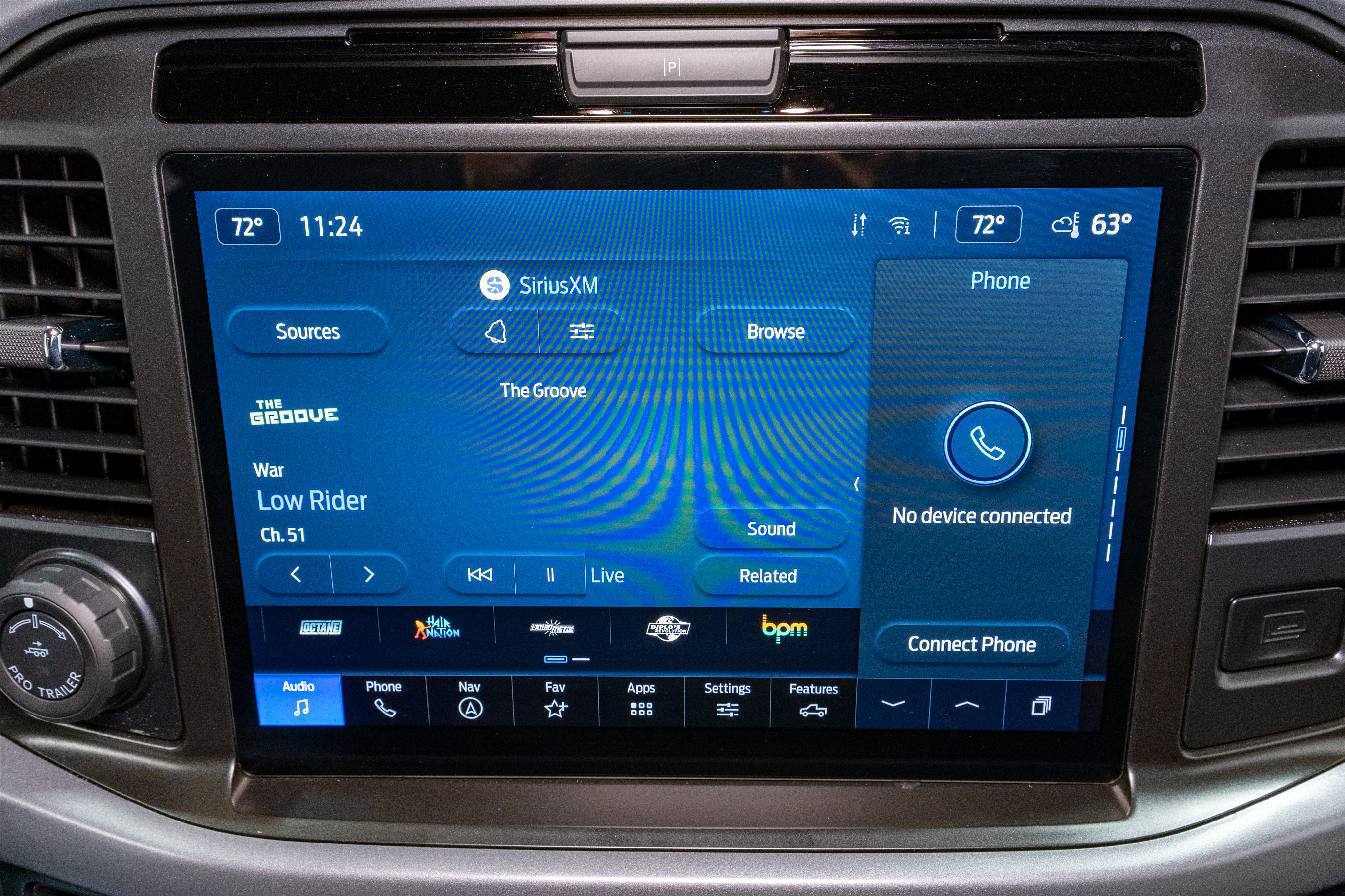 Used 2025 Ford F150 XLT w/ Equipment Group 303A High AWD/4WD image 19