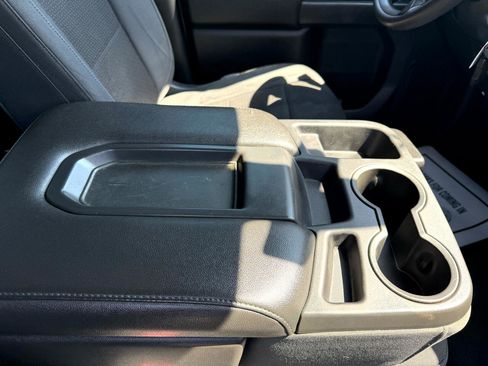 Used 2019 Chevrolet Silverado 1500 Custom Trail Boss image 27