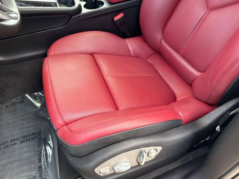 Used 2023 Porsche Macan GTS image 22