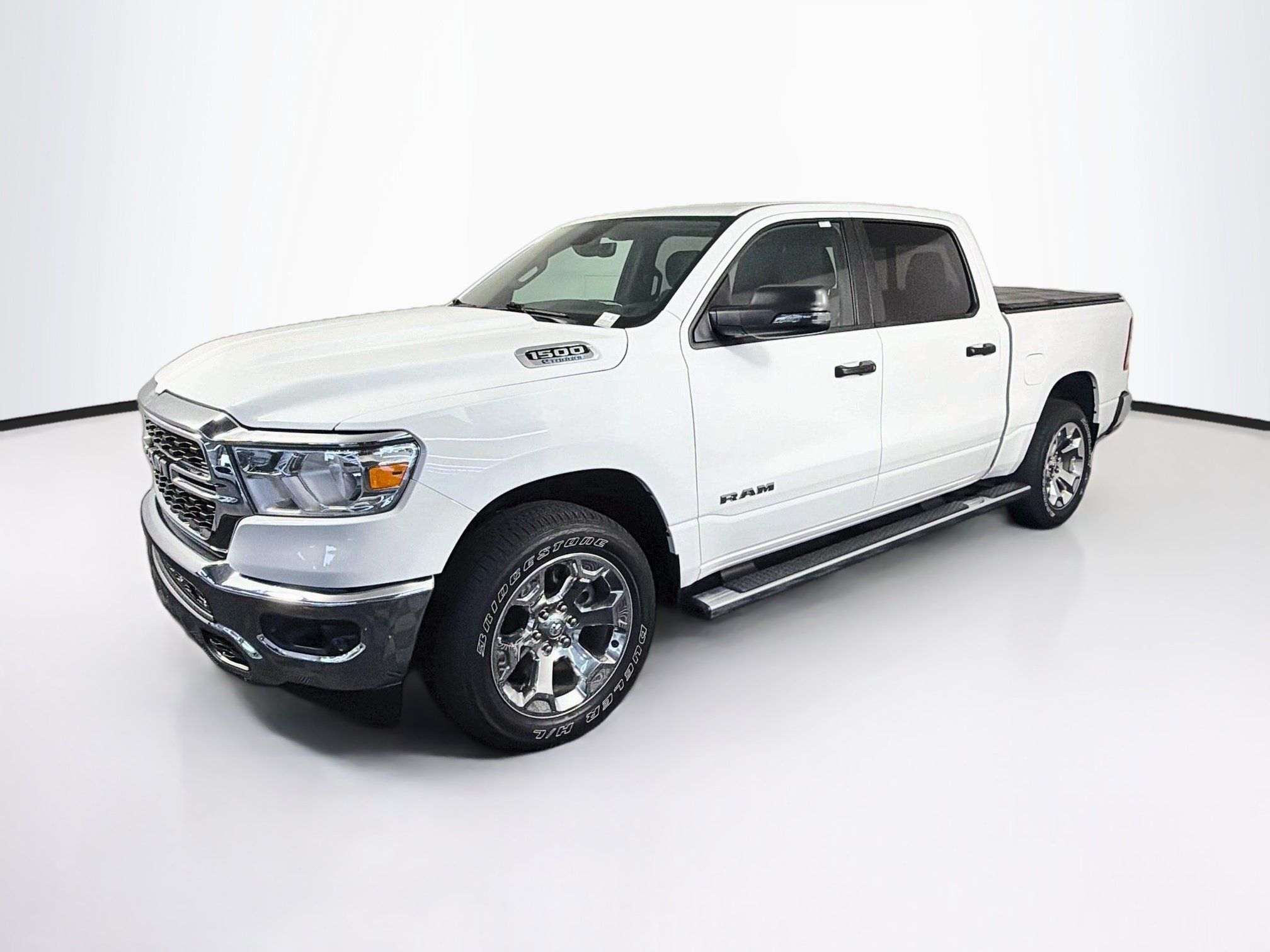 Used 2023 RAM 1500 Big Horn AWD/4WD image 3