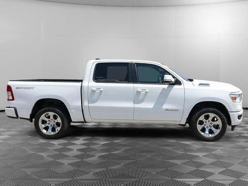 Used 2022 RAM 1500 Big Horn AWD/4WD image 9