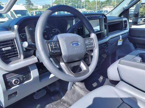 Used 2024 Ford F250 XL w/ XL Off-Road Package AWD/4WD image 11