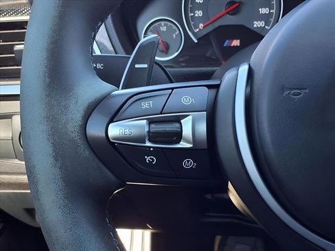 Used 2018 BMW M4 Coupe image 15