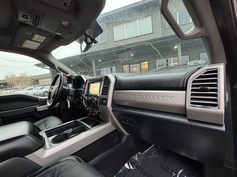 Used 2017 Ford F350 Lariat w/ FX4 4x4 Off Road Package image 21