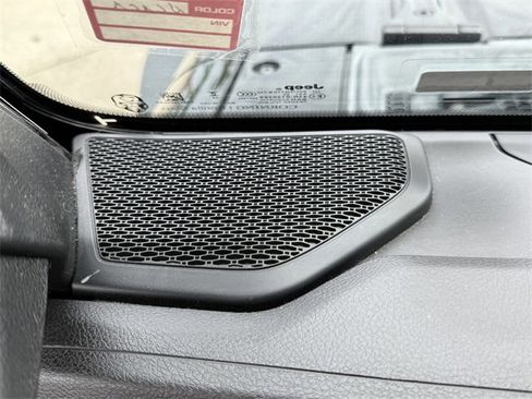 Used 2024 Jeep Wrangler Sport S image 16