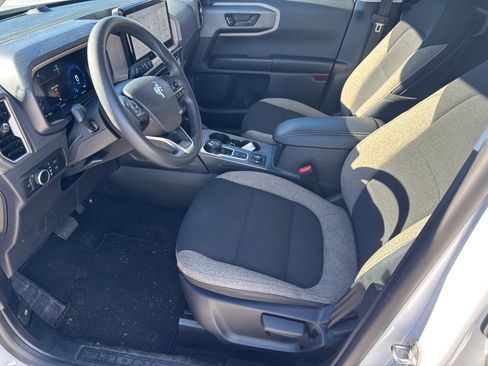 Used 2025 Ford Bronco Sport Big Bend image 9