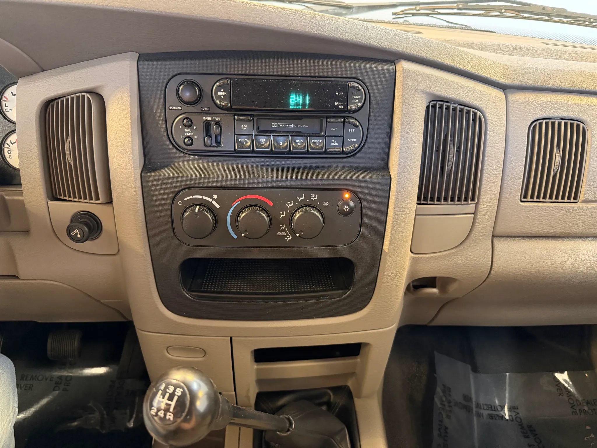 Used 2003 Dodge Ram 2500 Truck SLT RWD image 15