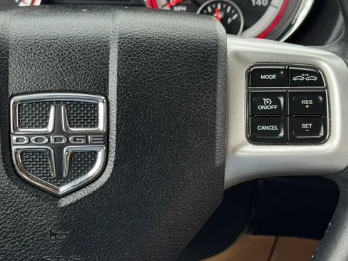 Used 2013 Dodge Durango Citadel w/ Technology Group RWD image 36