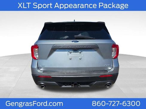 Certified 2022 Ford Explorer XLT w/ Equipment Group 202A AWD/4WD image 8