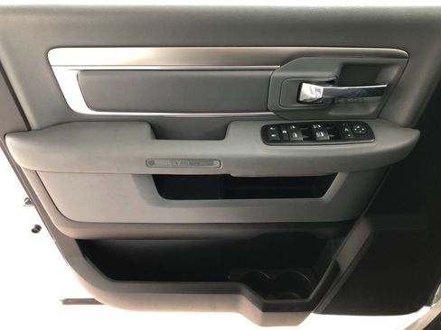 Used 2016 RAM 1500 Big Horn image 33