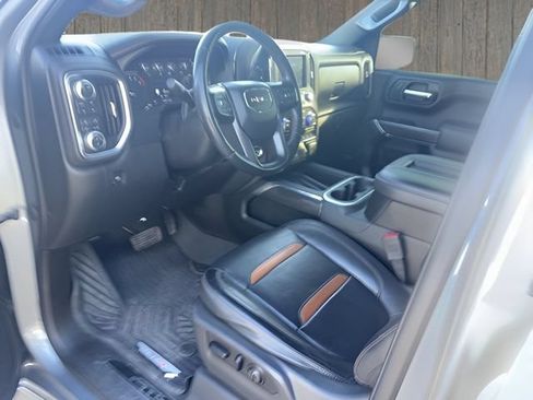 Used 2020 GMC Sierra 1500 AT4 w/ AT4 Premium Package AWD/4WD image 16