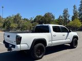 Used 2021 Toyota Tacoma TRD Off-Road image 4