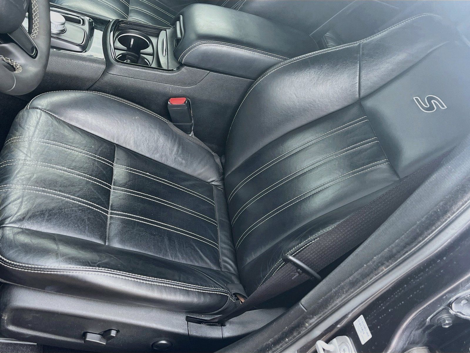 Used 2022 Chrysler 300 S RWD image 19