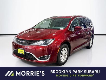 Used 2017 Chrysler Pacifica Touring-L