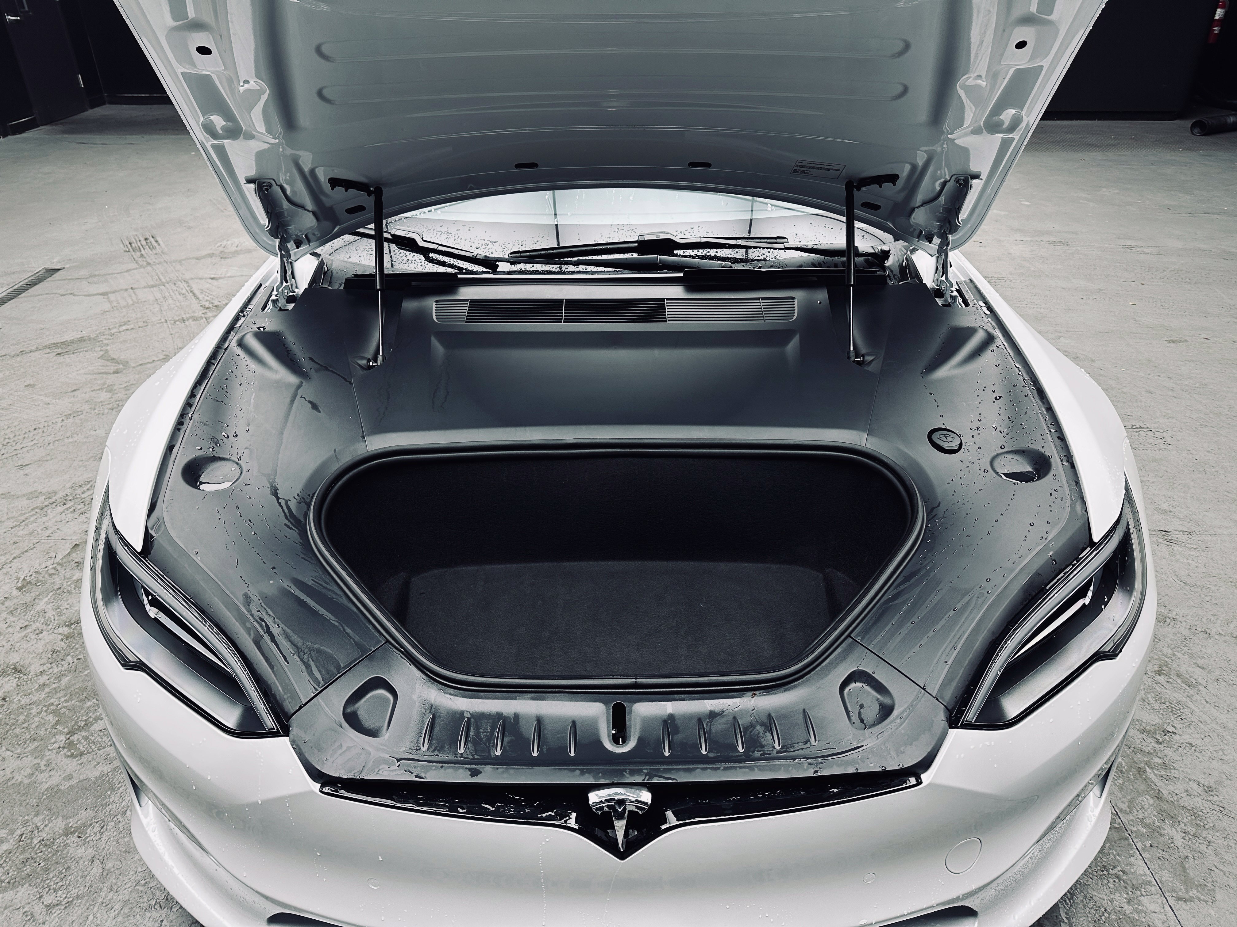 Used 2022 Tesla Model S AWD/4WD image 36