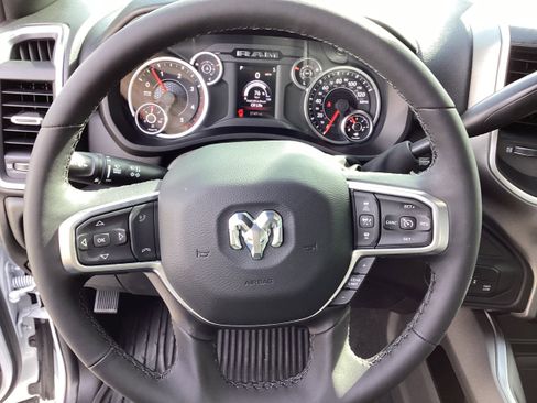 Used 2026 RAM 2500 Big Horn AWD/4WD image 15