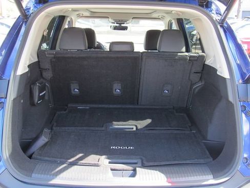 Certified 2023 Nissan Rogue SL w/ SL Premium Package AWD/4WD image 6