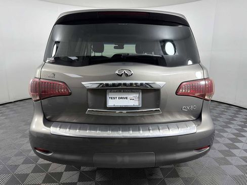 Used 2017 INFINITI QX80 4WD w/ Driver Assistance Package image 5