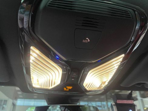 Used 2021 BMW M3 Competition w/ Executive Package image 38