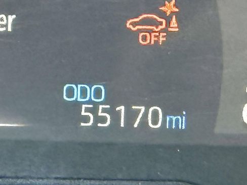 Used 2019 Toyota RAV4 Limited w/ Advanced Technology Package image 31