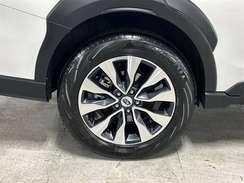 Certified 2025 Subaru Outback Touring XT w/ Tech Package 3 image 12