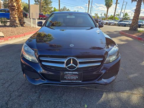 Used 2018 Mercedes-Benz C 300 Sedan image 2