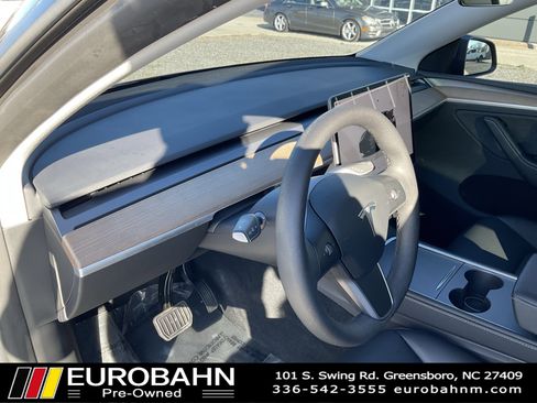 Used 2023 Tesla Model Y Long Range image 7