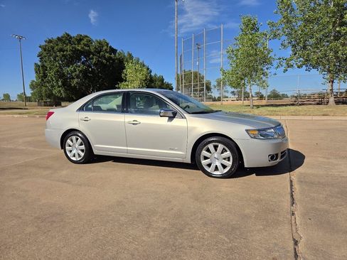 Used 2009 Lincoln MKZ FWD image 25
