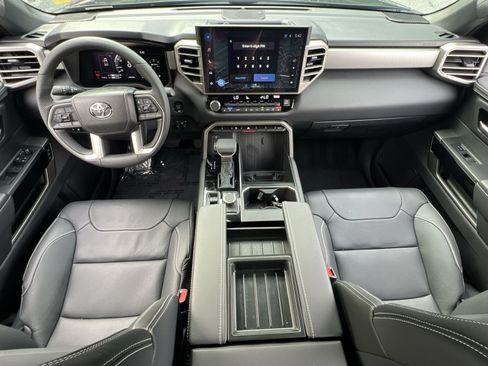 Used 2026 Toyota Tundra Limited AWD/4WD image 13