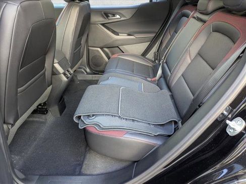 New 2026 Chevrolet Equinox RS image 18