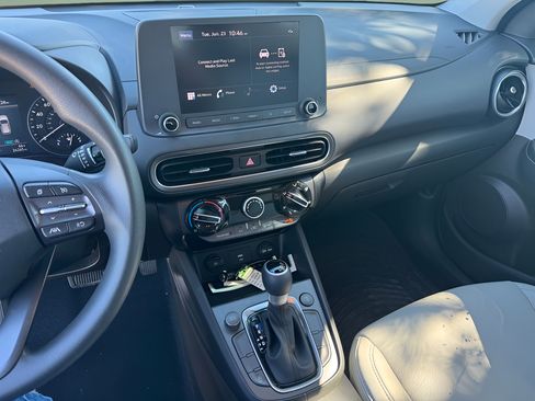 Used 2023 Hyundai Kona SEL w/ Cargo Package AWD/4WD image 28
