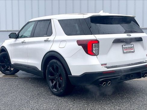 Used 2022 Ford Explorer ST w/ Equipment Group 401A image 15