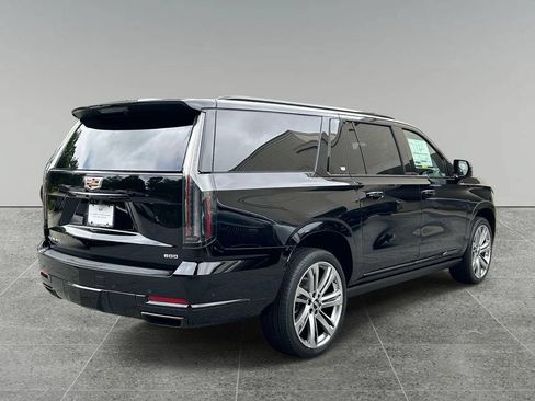 New 2026 Cadillac Escalade ESV Sport w/ Touring Package AWD/4WD image 5